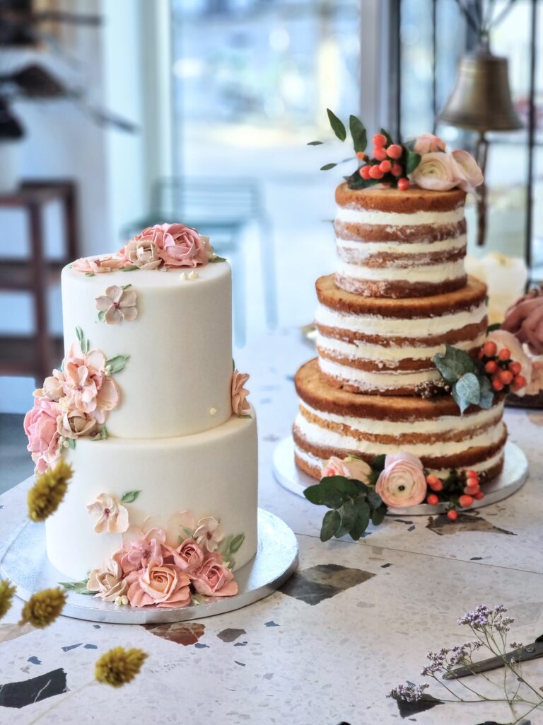 Bake My Day - to kage med blomster